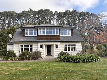 Buy 130 McLeans Island Rd | $695 weekly in NZ. 130 McLeans land Rd | $695 time period -  life style people, available now!   If you&rsquo;re aft abstraction, repose, and a touching of state  