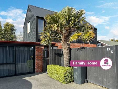 Buy 12B Brittan St | $535 weekly in NZ. 12B Brittan St | $535 time period - void well kept up household home close to the metropolis, available from 23 April 2026 handily si