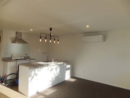 Buy 6/37 Hillier Place | $485 per week in NZ. 6/37 Hillier topographic point | $485 per hebdomad - void warm and cozy home in Spreydon, available from 5th June 2026  	  late restored  	  Hea 