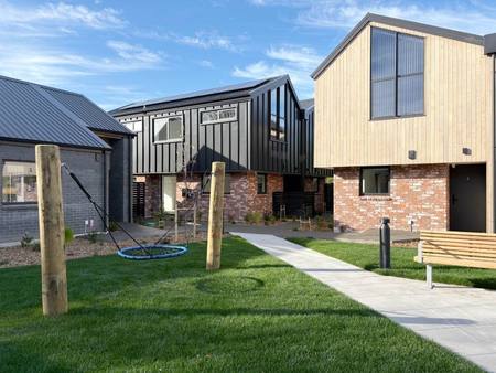 Buy 2/228A Opawa Rd | $650 weekly in NZ. 2/228A Opawa Rd | $650 time period - void trade name new household home in Hillsborough, available now!  	  Architecturally, property, eco- 